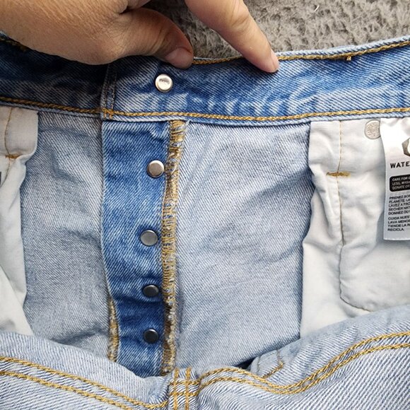 Levis Shorts Womens 34 501 Premium Big E Cotton Denim Button Fly Cutoff - Picture 11 of 16